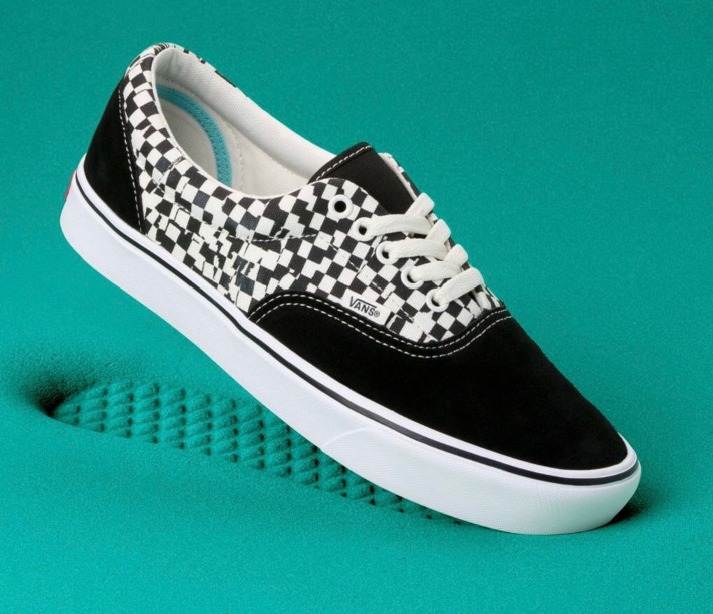 Vans comfycush cheap checkerboard era